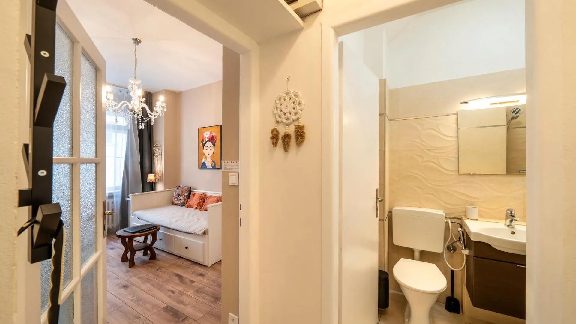 Studio Apartment - Tower Petrin Πράγα 0*,  Τσεχία