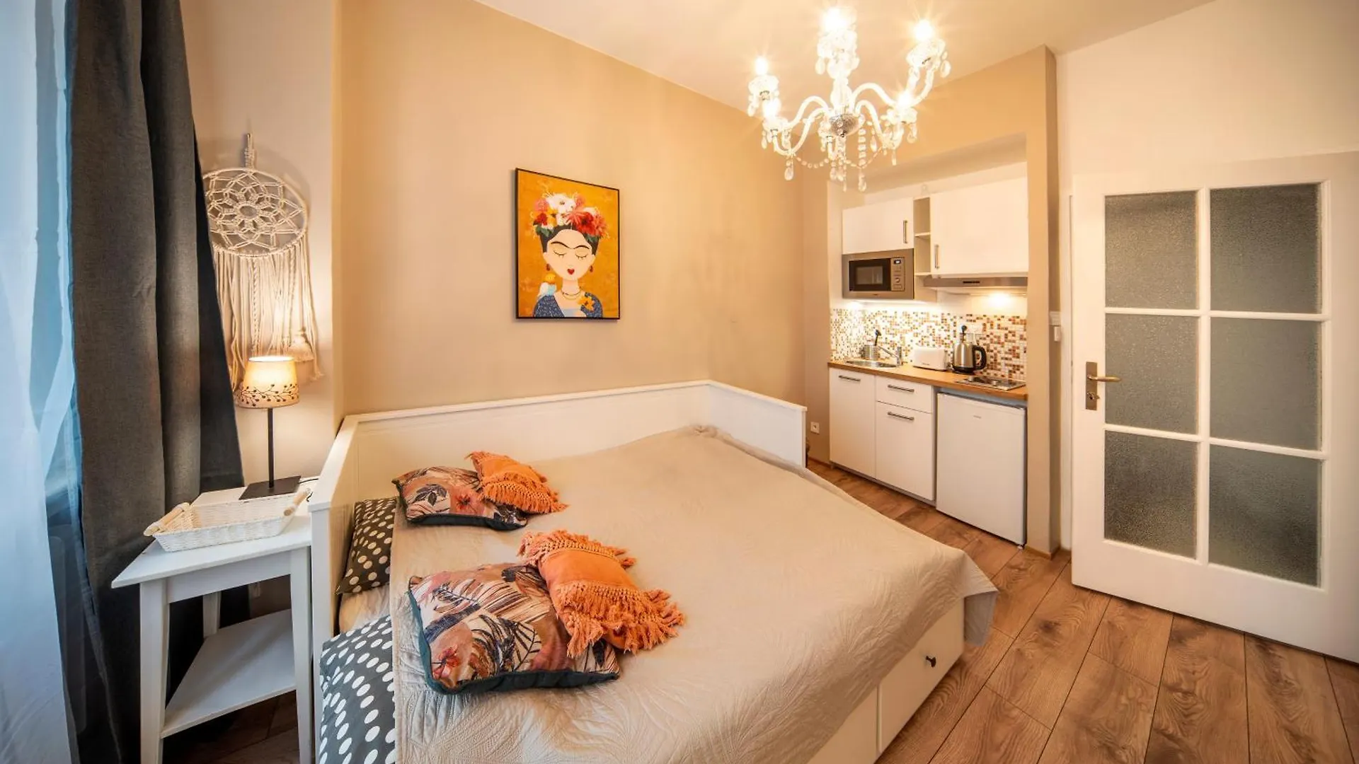 Studio Apartment - Tower Petrin Πράγα 0*,  Τσεχία